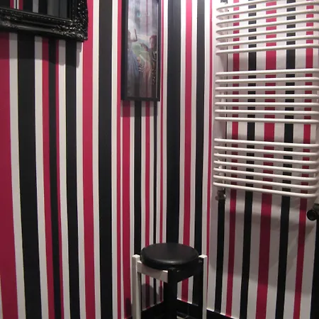 Artrooms Appartement *
