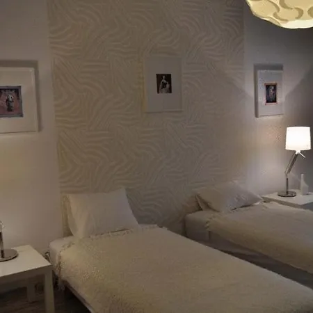 Artrooms Daire Poznan