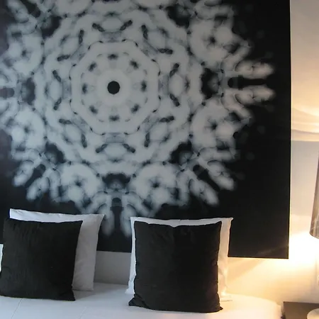 Daire Artrooms *